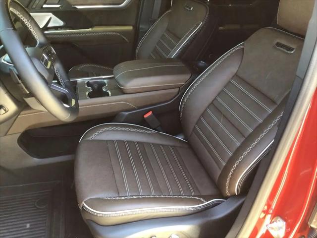 2026 GMC Acadia Denali Ultimate FWD