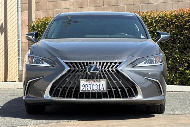 2025 Lexus ES 300h ES 300h