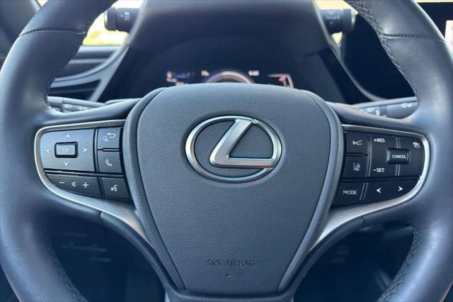 2025 Lexus ES 300h ES 300h