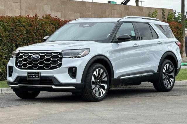 2025 Ford Explorer Platinum