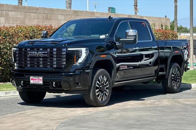2025 GMC Sierra 2500HD 4WD Crew Cab Standard Bed Denali Ultimate