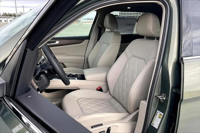 2026 Volkswagen Atlas SEL Premium R-Line