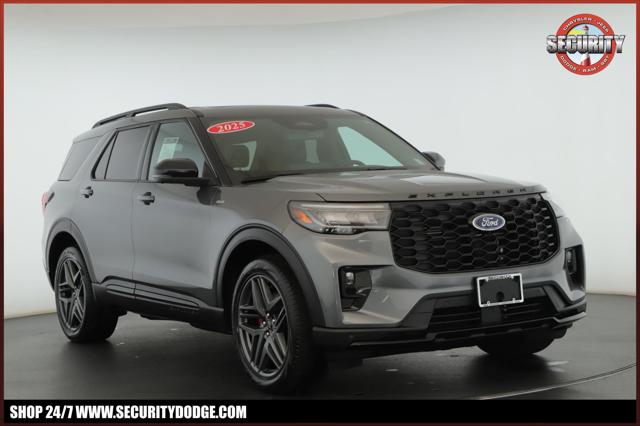 2025 Ford Explorer ST-Line for sale in Amityville, NY
