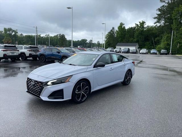 2024 Nissan Altima SR FWD