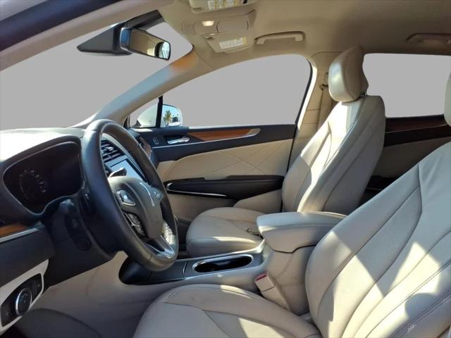 2019 Lincoln MKC Select