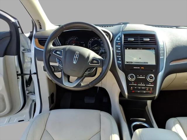 2019 Lincoln MKC Select
