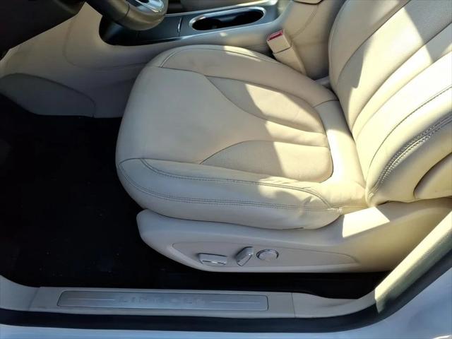 2019 Lincoln MKC Select