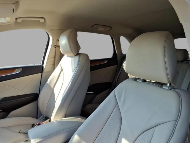 2019 Lincoln MKC Select