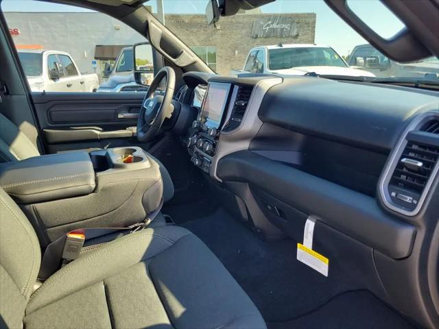 2026 Ram 1500 Express Crew Cab 4x4 57 Box