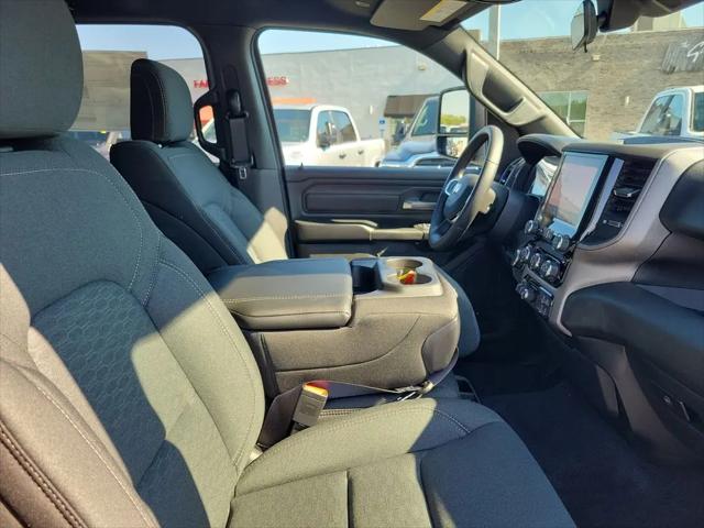 2026 Ram 1500 Express Crew Cab 4x4 57 Box