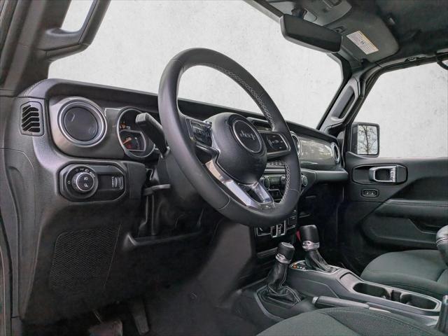2023 Jeep Gladiator Overland