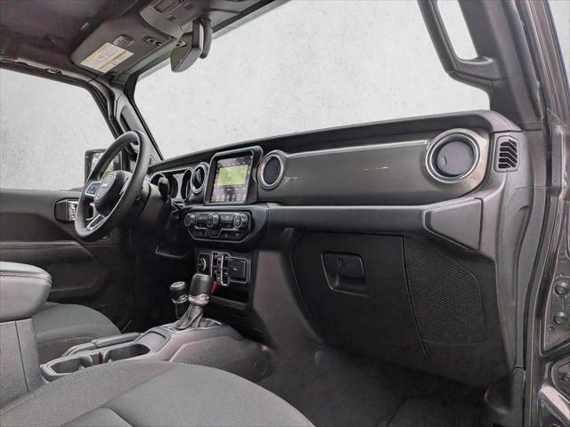 2023 Jeep Gladiator Overland
