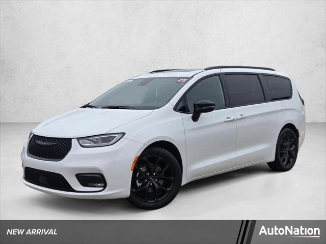 2025 Chrysler Pacifica Limited for sale in North Richland Hills, TX