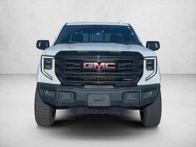 2023 GMC Sierra 1500 4WD Crew Cab Short Box AT4X