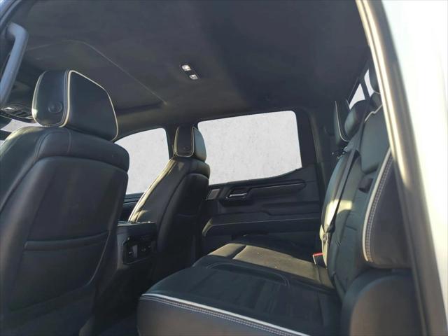 2023 GMC Sierra 1500 4WD Crew Cab Short Box AT4X