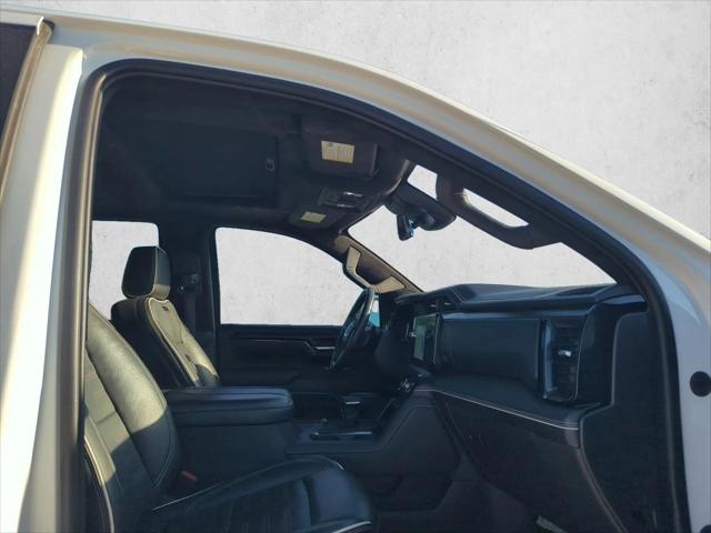 2023 GMC Sierra 1500 4WD Crew Cab Short Box AT4X