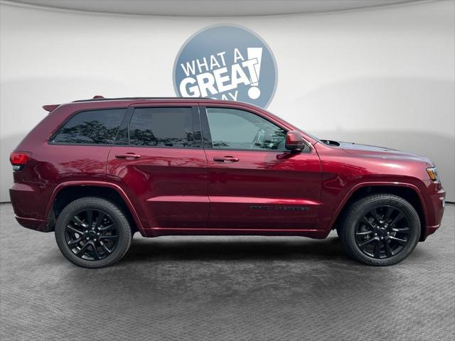 2019 Jeep Grand Cherokee Altitude 4x4 2019 Jeep Grand Cherokee Altitude 4x4