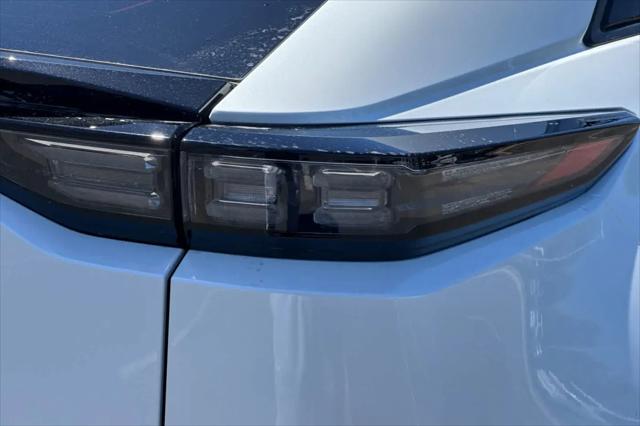 2026 Subaru Uncharted Premium FWD