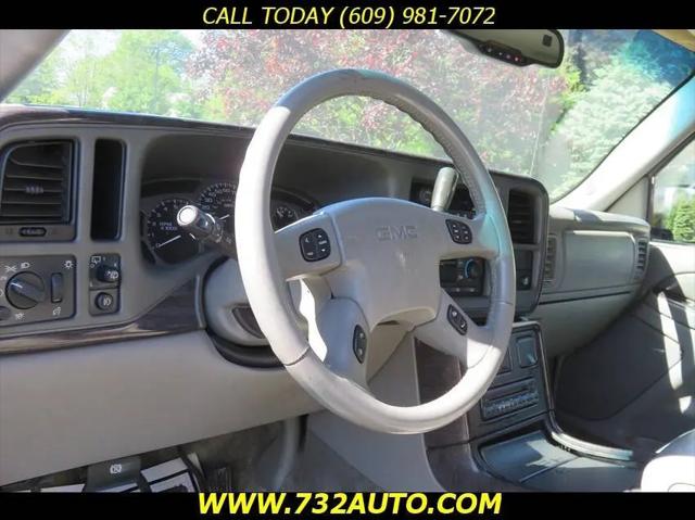 2003 GMC Yukon XL Denali