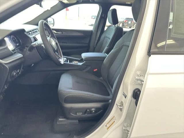 2026 Jeep Grand Cherokee Altitude 4x4
