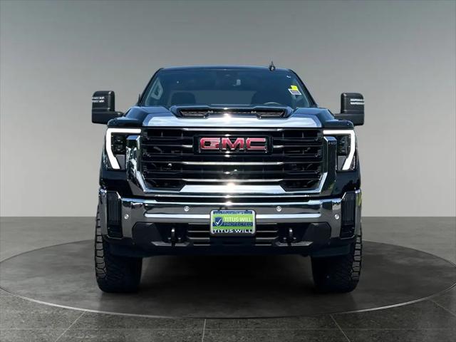 2025 GMC Sierra 2500HD 4WD Crew Cab Standard Bed Pro
