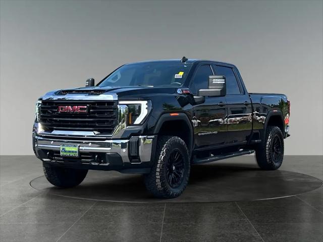 2025 GMC Sierra 2500HD 4WD Crew Cab Standard Bed Pro