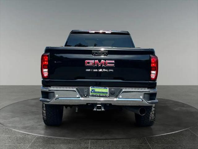 2025 GMC Sierra 2500HD 4WD Crew Cab Standard Bed Pro
