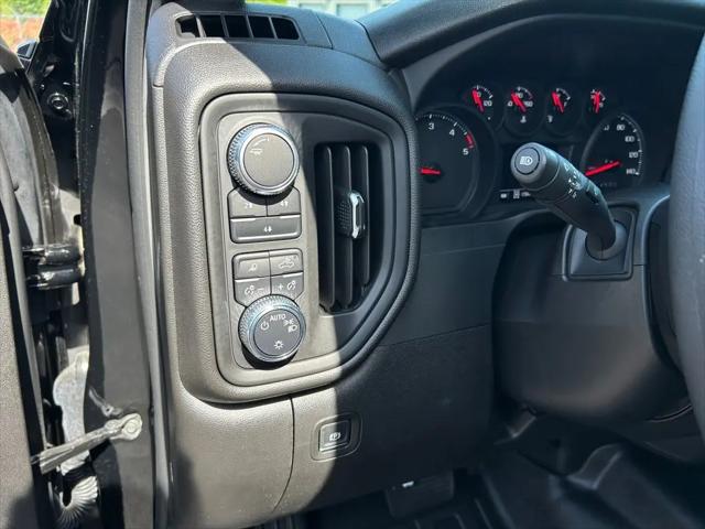2025 GMC Sierra 2500HD 4WD Crew Cab Standard Bed Pro