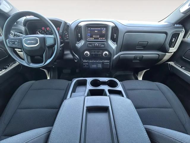 2025 GMC Sierra 2500HD 4WD Crew Cab Standard Bed Pro