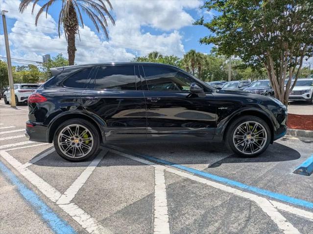 2017 Porsche Cayenne E-Hybrid S Platinum Edition