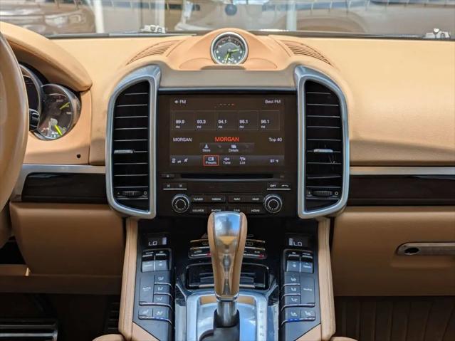 2017 Porsche Cayenne E-Hybrid S Platinum Edition