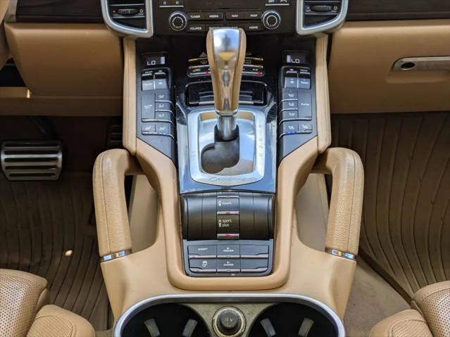 2017 Porsche Cayenne E-Hybrid S Platinum Edition
