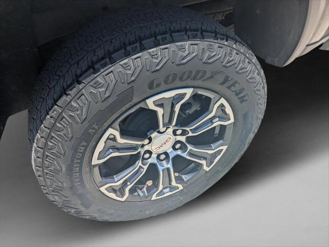 2023 GMC Canyon 4WD Crew Cab Short Box AT4