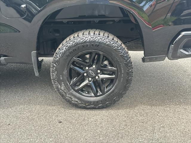 2023 Chevrolet Silverado 1500 4WD Crew Cab Short Bed Custom Trail Boss