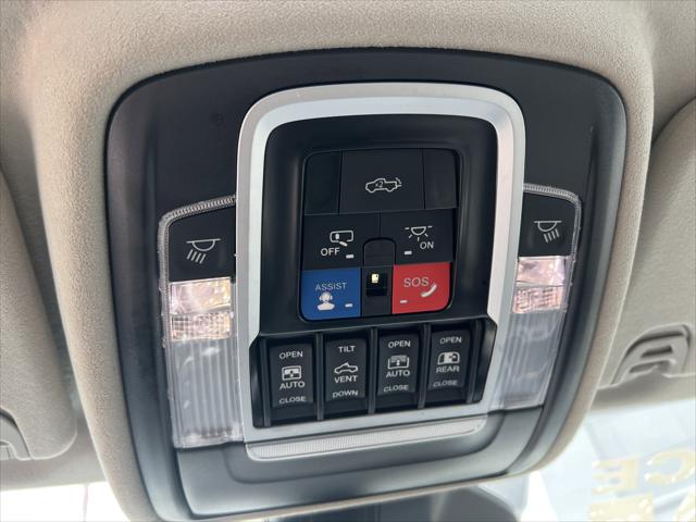 2025 Ram 1500 Tungsten Crew Cab 4x4 5'7" Box
