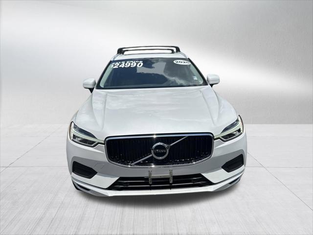 2020 Volvo XC60 T5 Momentum