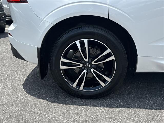 2020 Volvo XC60 T5 Momentum