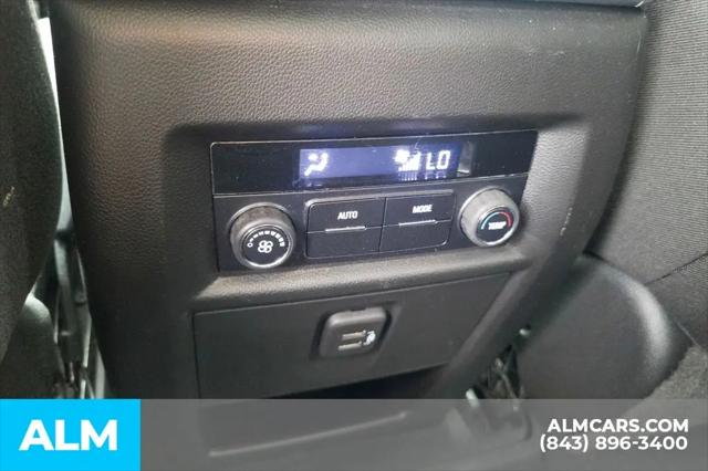 2021 Chevrolet Traverse FWD LT Cloth