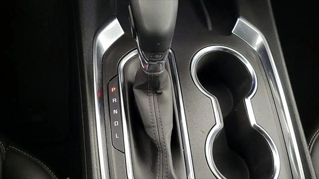 2023 Chevrolet Traverse AWD LT Leather