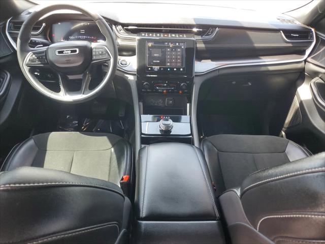 2023 Jeep Grand Cherokee Altitude 4x2