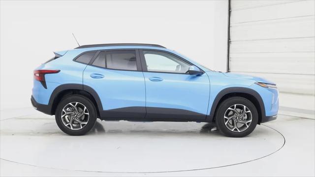 2025 Chevrolet Trax FWD LT