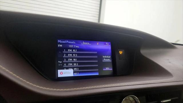 2017 Lexus ES 300h ES 300h