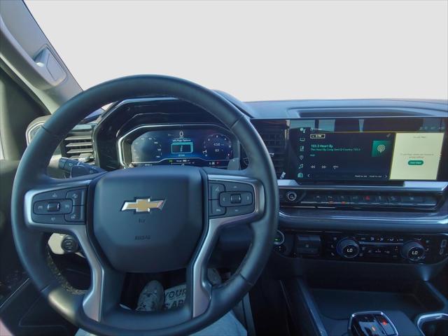 2023 Chevrolet Silverado 1500 4WD Crew Cab Standard Bed LTZ