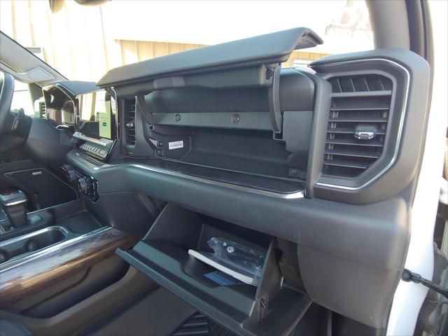 2023 Chevrolet Silverado 1500 4WD Crew Cab Standard Bed LTZ