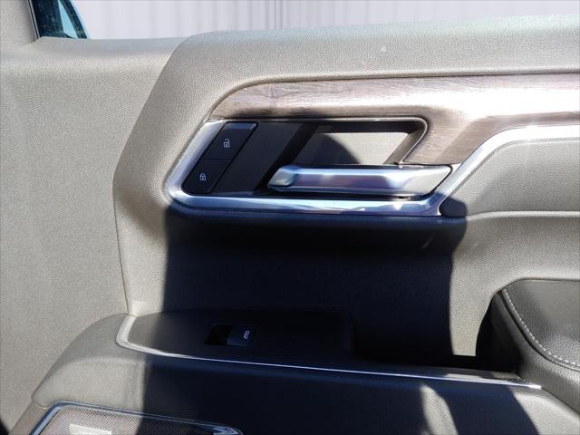 2023 Chevrolet Silverado 1500 4WD Crew Cab Standard Bed LTZ
