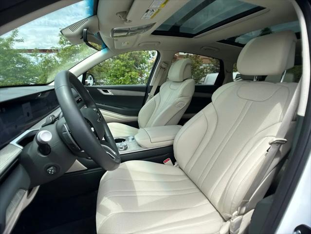 2025 Genesis GV80 2.5T Select AWD