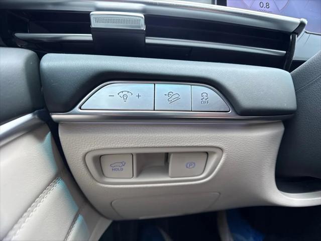 2025 Genesis GV80 2.5T Select AWD