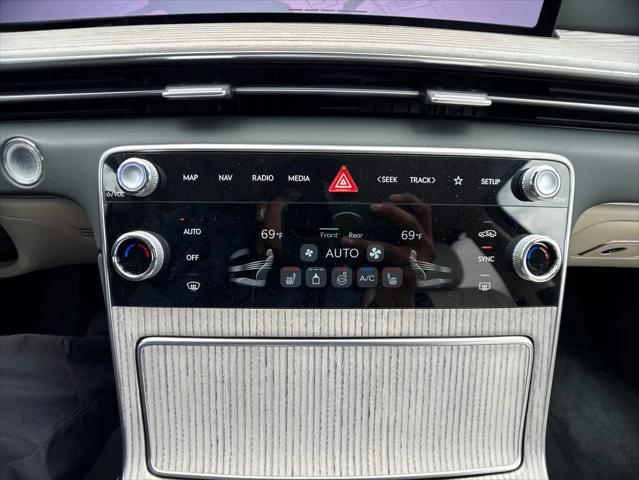 2025 Genesis GV80 2.5T Select AWD