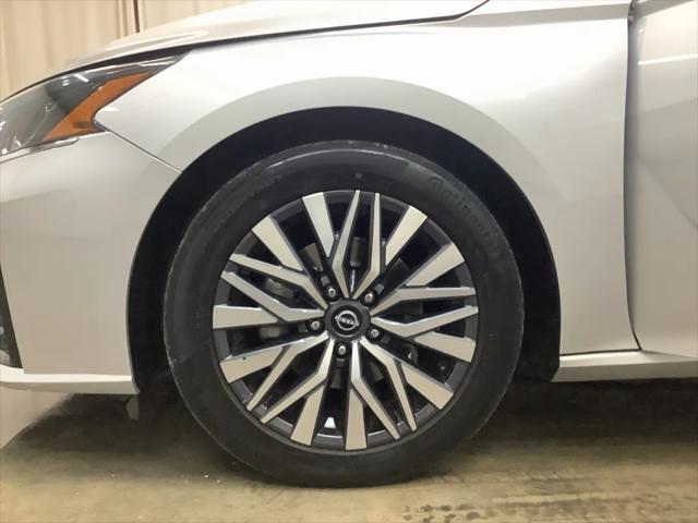 2023 Nissan Altima SV FWD