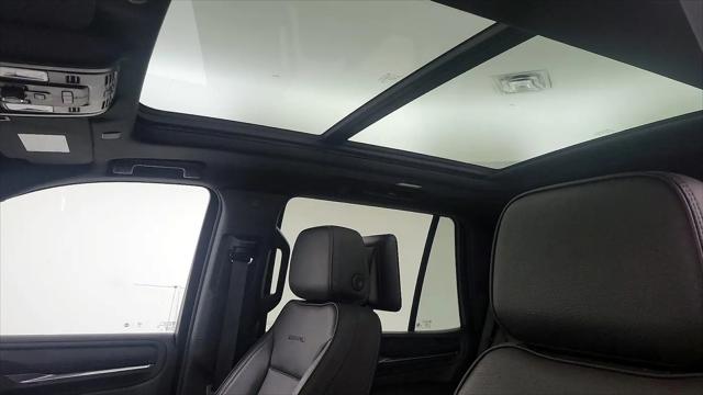 2024 GMC Yukon 4WD Denali